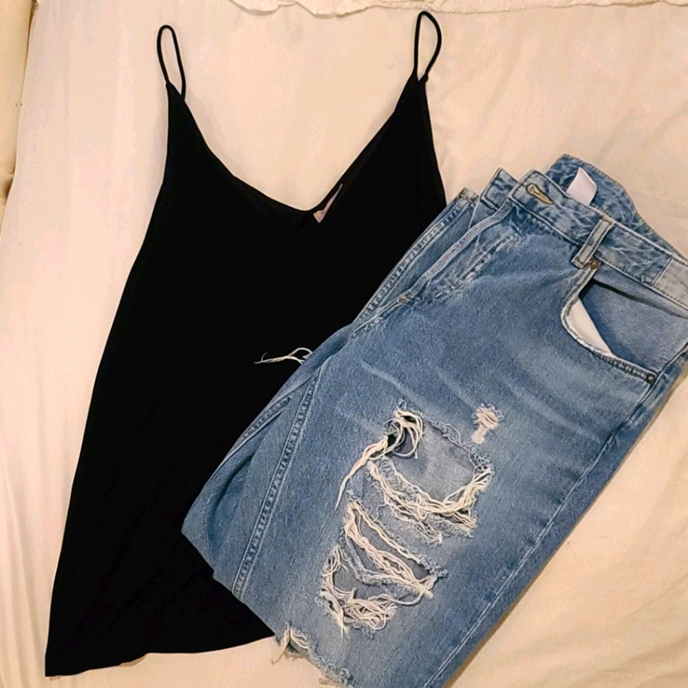 Distressed Ripped Boyfriend Jeans
